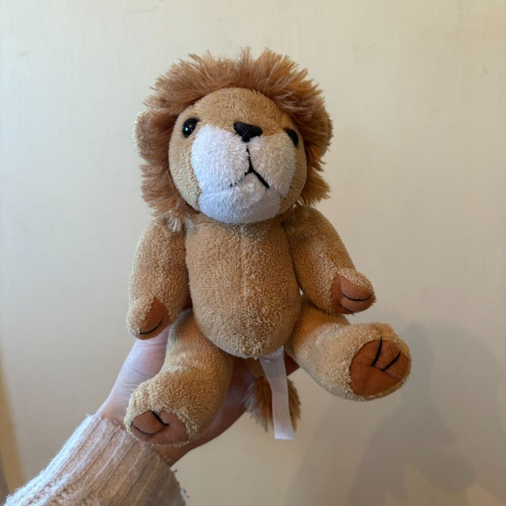 Leo The Lion Sitting Plush 7" from Leo's RV park vintage classic camping travel